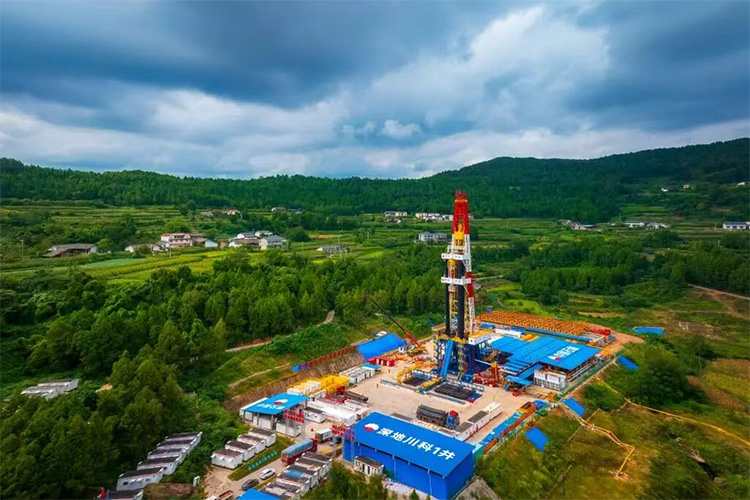 1760945208172849.jpg 2.jpg